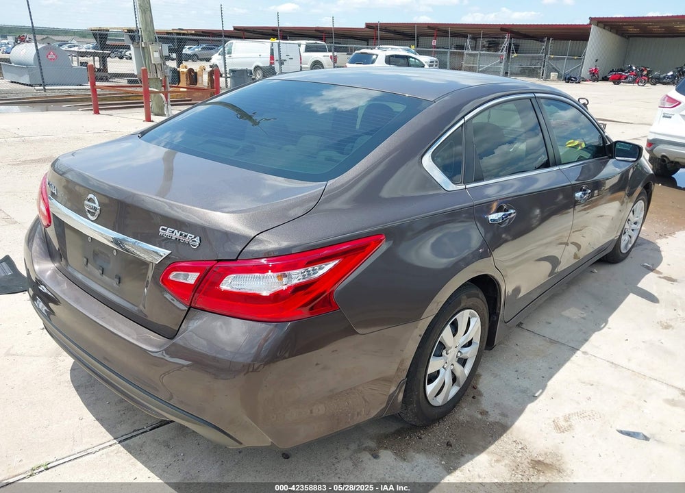 2017 NISSAN ALTIMA VIN: 1N4AL3AP4HN328583
