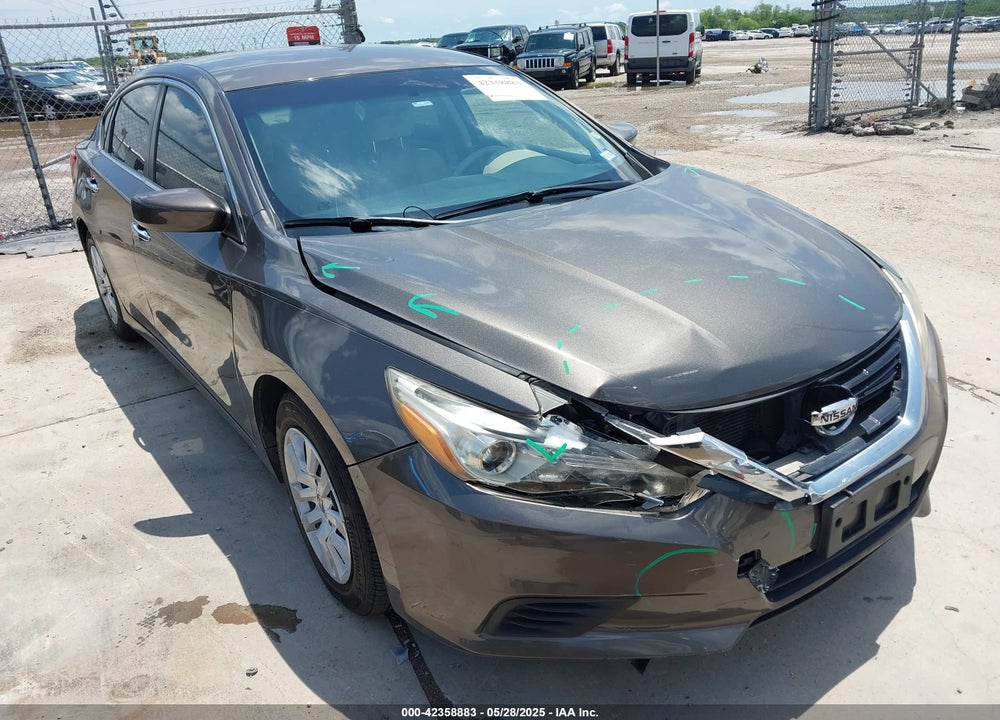 2017 NISSAN ALTIMA VIN: 1N4AL3AP4HN328583