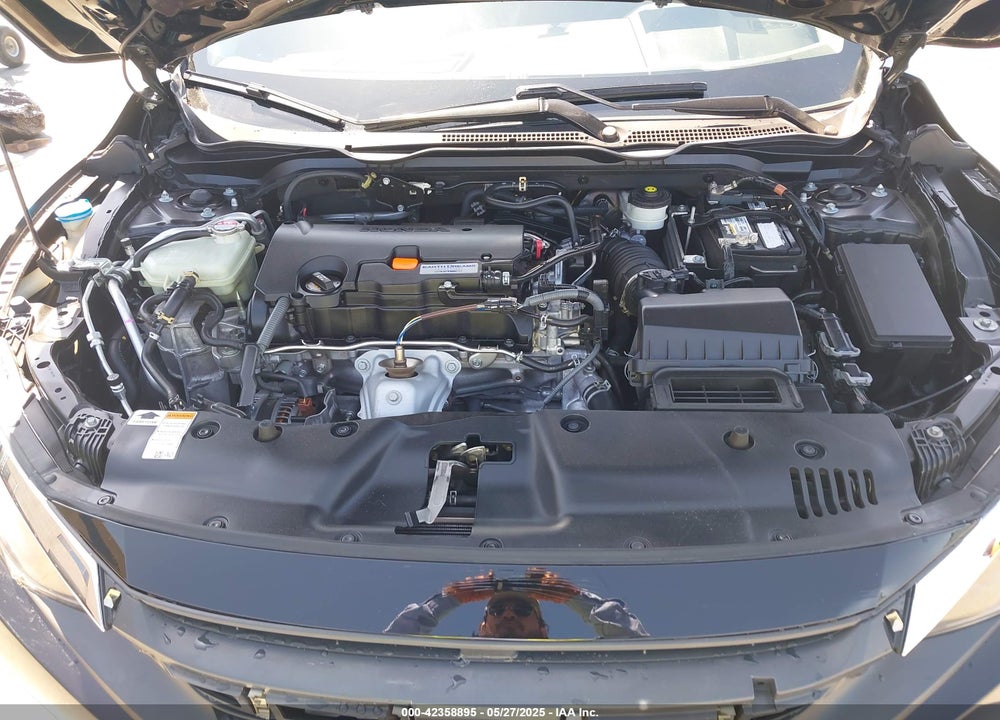 2018 HONDA CIVIC VIN: 2HGFC2F55JH557162