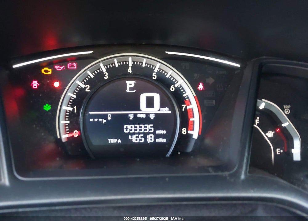 2018 HONDA CIVIC VIN: 2HGFC2F55JH557162