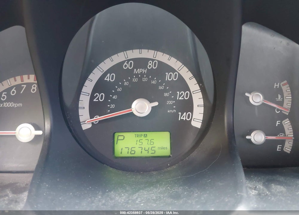 2007 KIA SPORTAGE VIN: KNDJE723477366079