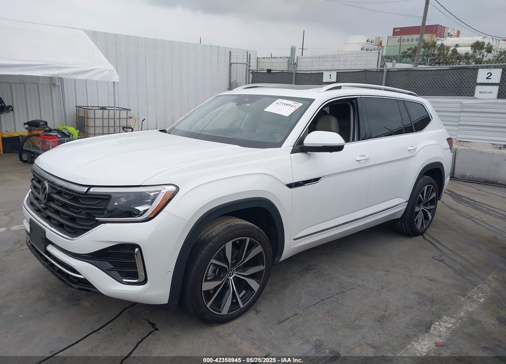 2024 VOLKSWAGEN ATLAS VIN: 1V2FR2CA7RC543176