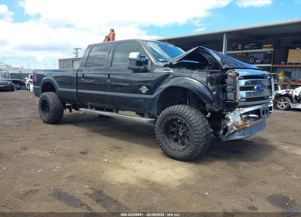 2015 FORD F-350 LARIAT VIN: 1FT8W3BTXFED73052