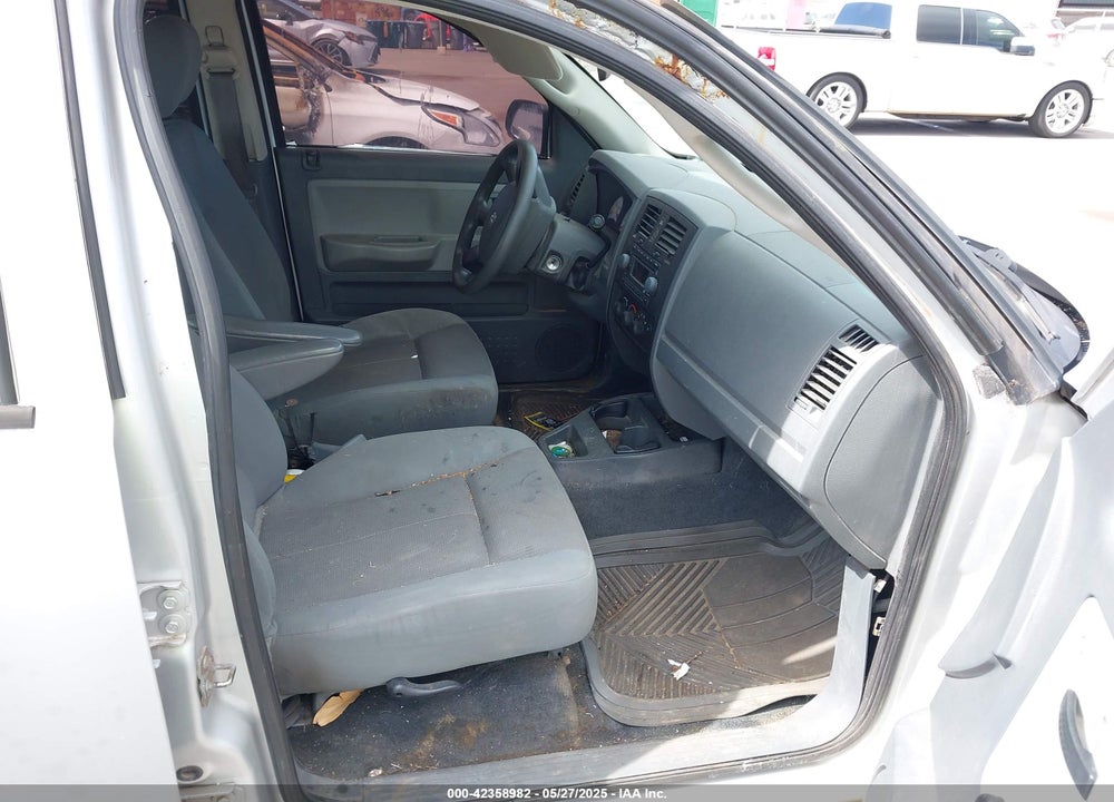 2005 DODGE DAKOTA ST VIN: 1D7HW28N25S139898