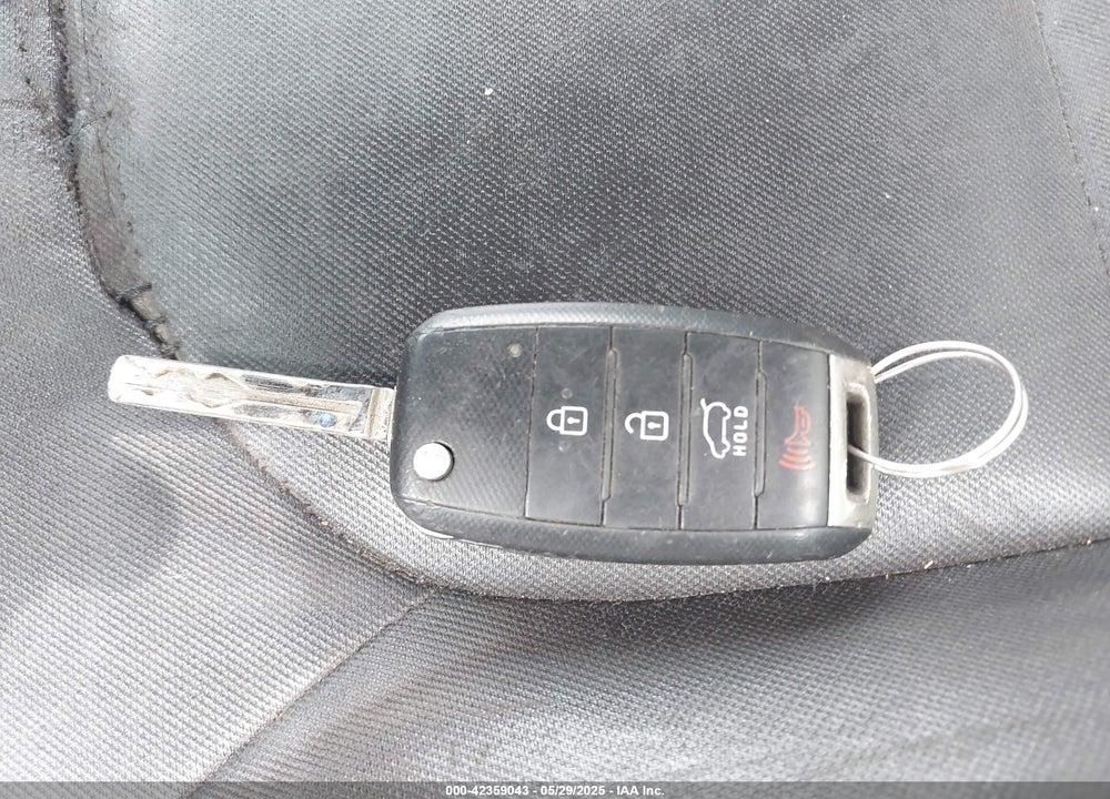2015 KIA SOUL VIN: KNDJN2A25F7799680