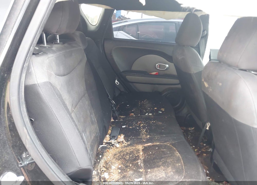 2015 KIA SOUL VIN: KNDJN2A25F7799680