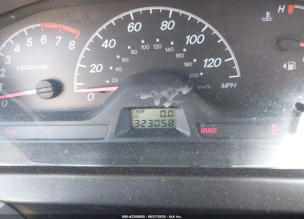 2002 MITSUBISHI LANCER VIN: JA3AJ26E02U054876