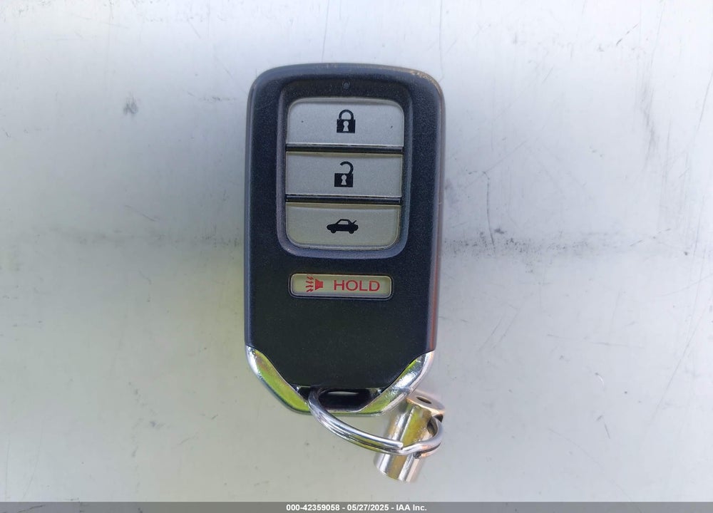 2013 HONDA ACCORD VIN: 1HGCR2F84DA105444