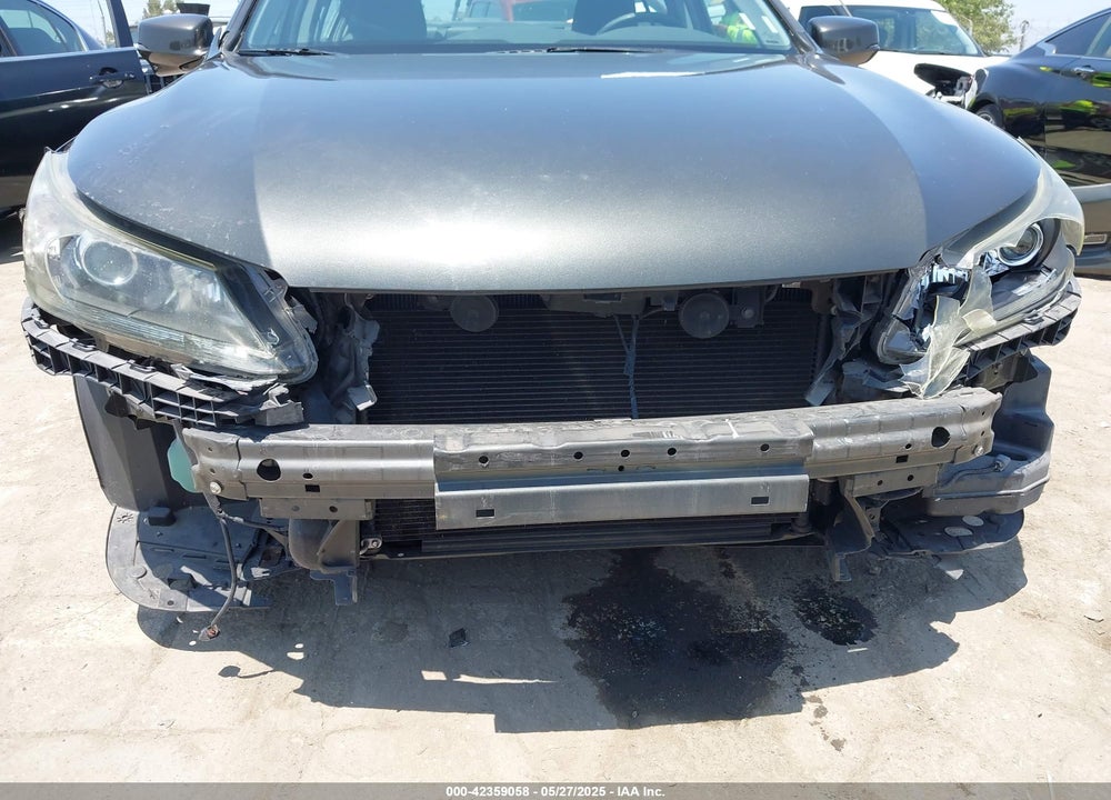 2013 HONDA ACCORD VIN: 1HGCR2F84DA105444