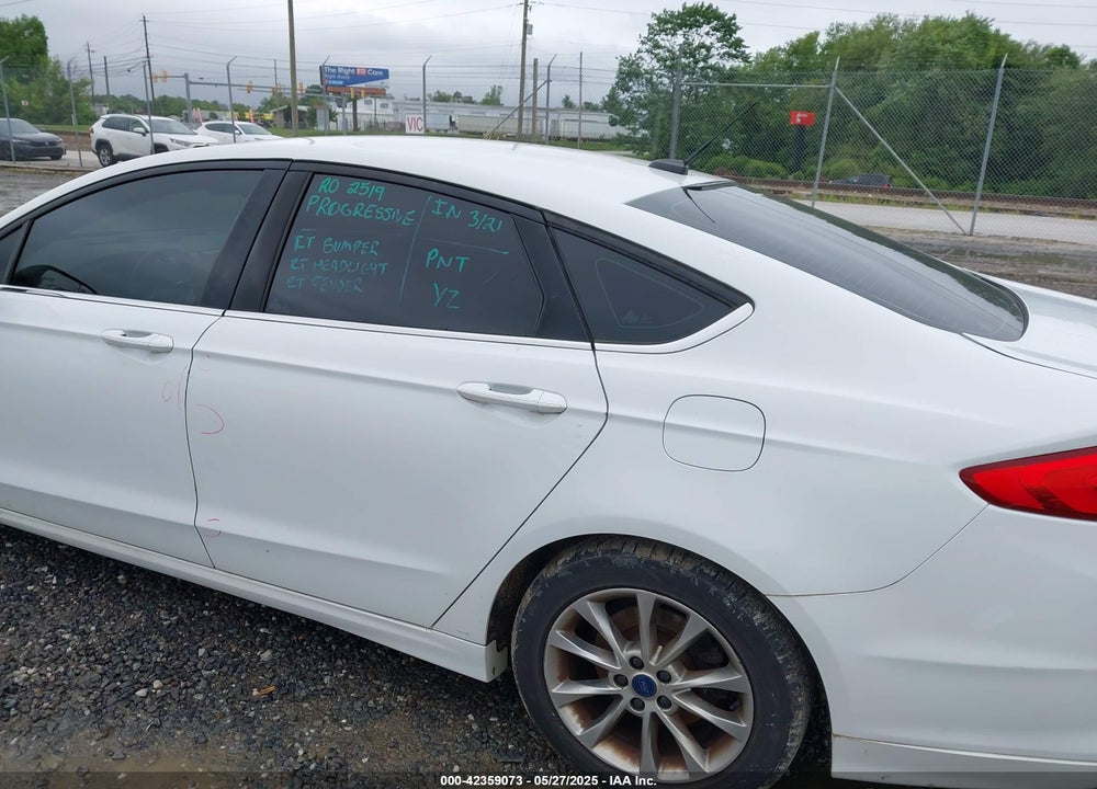 2017 FORD FUSION VIN: 3FA6P0HD1HR353099