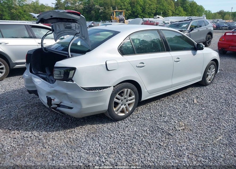 2018 VOLKSWAGEN JETTA VIN: 3VW2B7AJ1JM238700