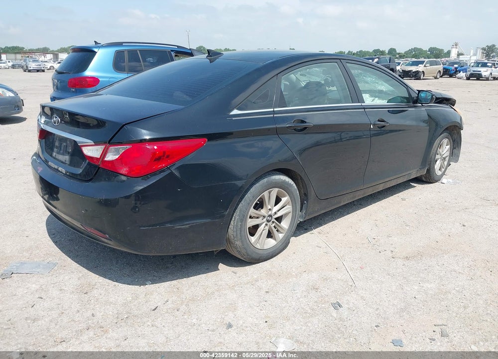 2012 HYUNDAI SONATA VIN: 5NPEB4AC0CH389424