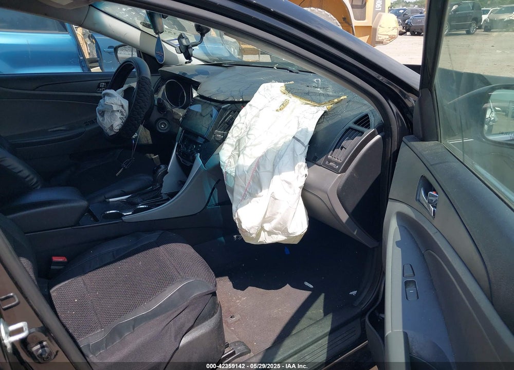 2012 HYUNDAI SONATA VIN: 5NPEB4AC0CH389424