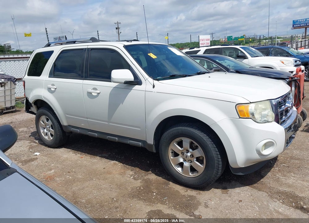 2011 FORD ESCAPE VIN: 1FMCU0EGXBKA27247