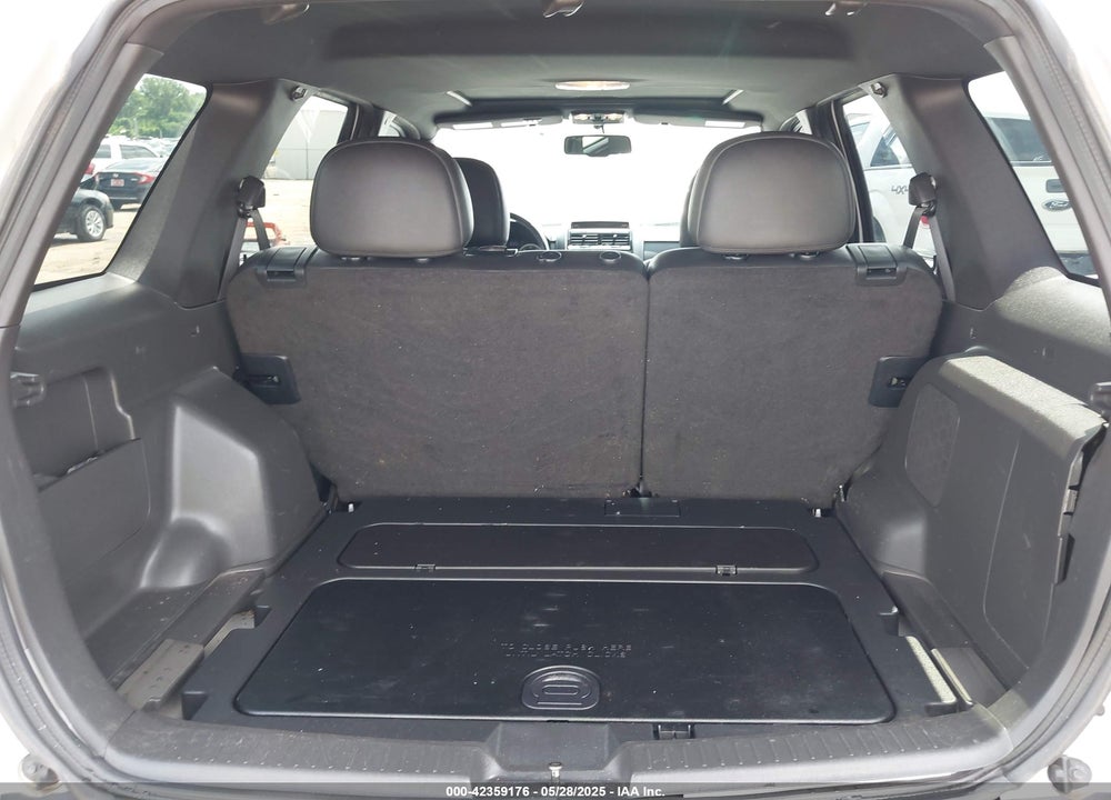 2011 FORD ESCAPE VIN: 1FMCU0EGXBKA27247