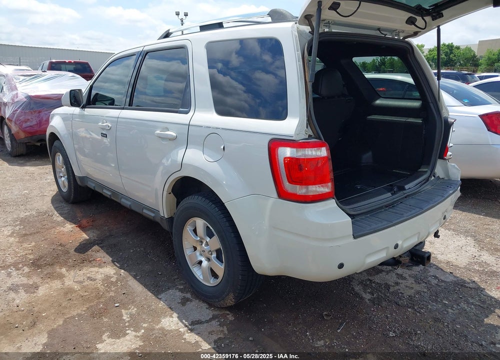 2011 FORD ESCAPE VIN: 1FMCU0EGXBKA27247
