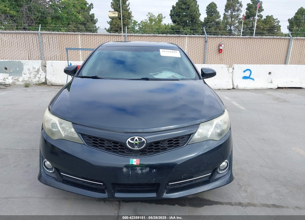 2013 TOYOTA CAMRY SE VIN: 4T1BF1FK5DU639684