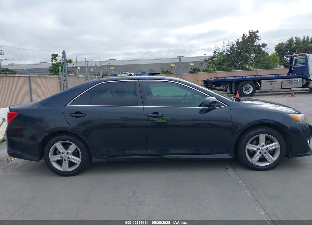 2013 TOYOTA CAMRY SE VIN: 4T1BF1FK5DU639684