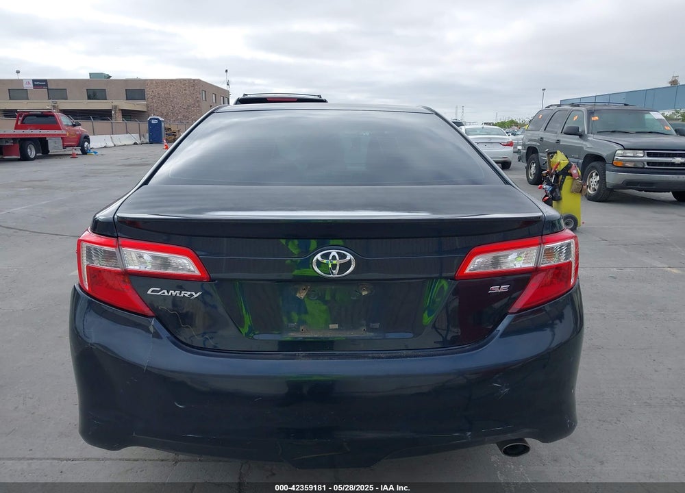 2013 TOYOTA CAMRY SE VIN: 4T1BF1FK5DU639684