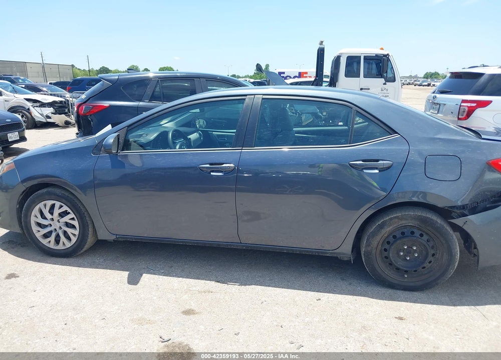 2018 TOYOTA COROLLA VIN: 2T1BURHE1JC037048