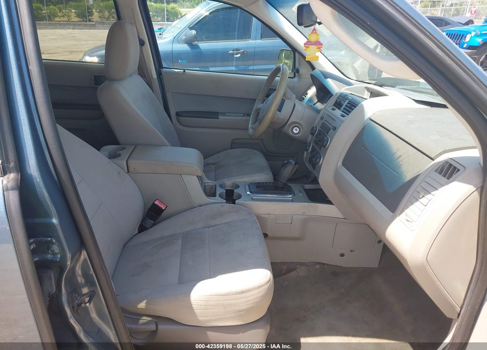2011 FORD ESCAPE XLT VIN: 1FMCU9D73BKB02344