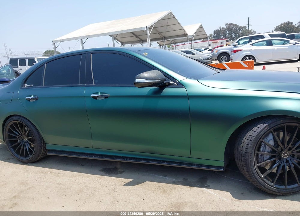 2017 MERCEDES-BENZ E 300 VIN: WDDZF4JB4HA015092
