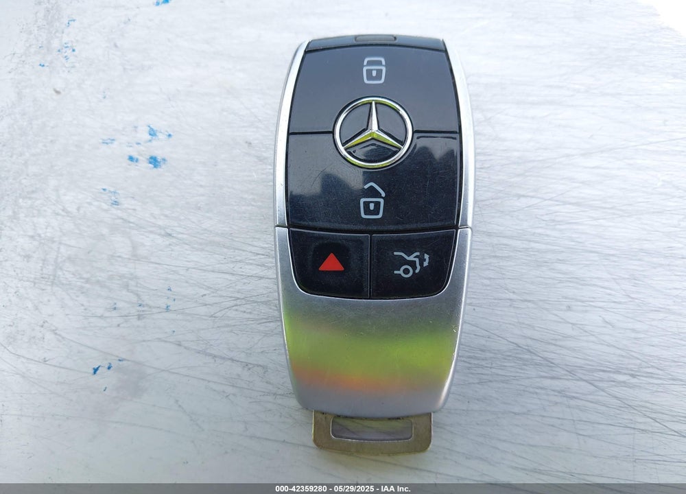 2017 MERCEDES-BENZ E 300 VIN: WDDZF4JB4HA015092