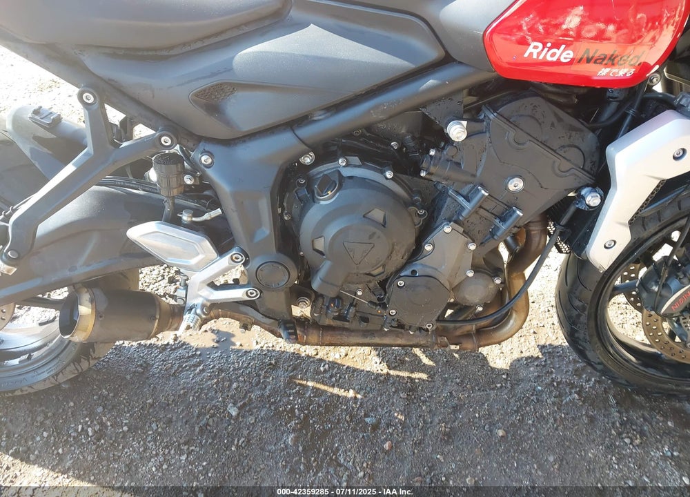 2022 TRIUMPH MOTORCYCLE TRIDENT 660 VIN: SMTL10UL7NTAF1001
