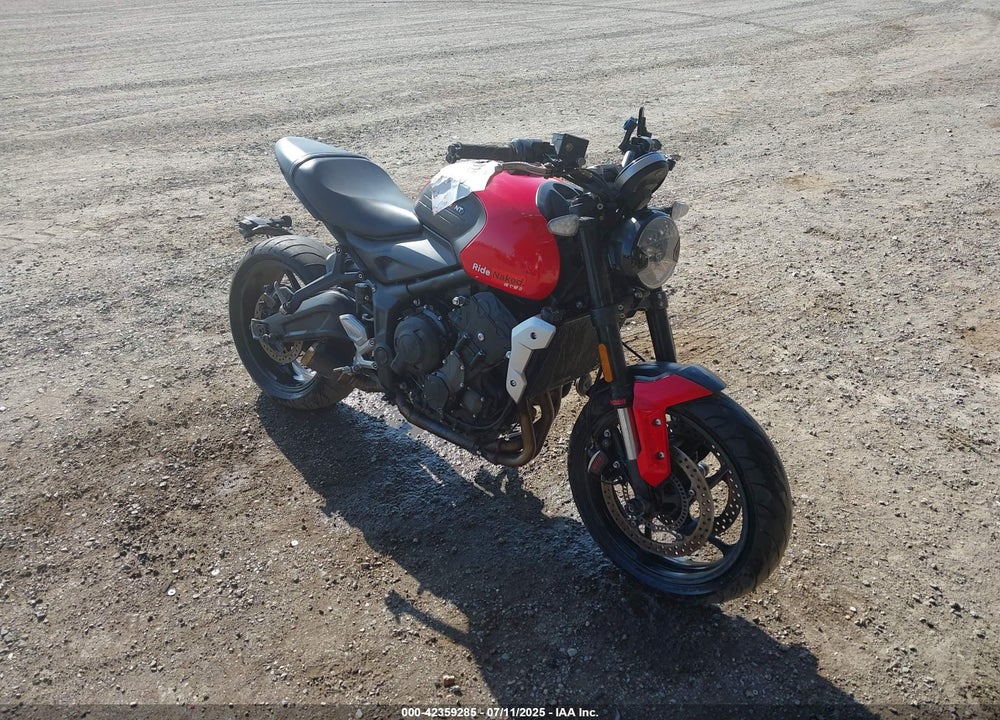 2022 TRIUMPH MOTORCYCLE TRIDENT 660 VIN: SMTL10UL7NTAF1001