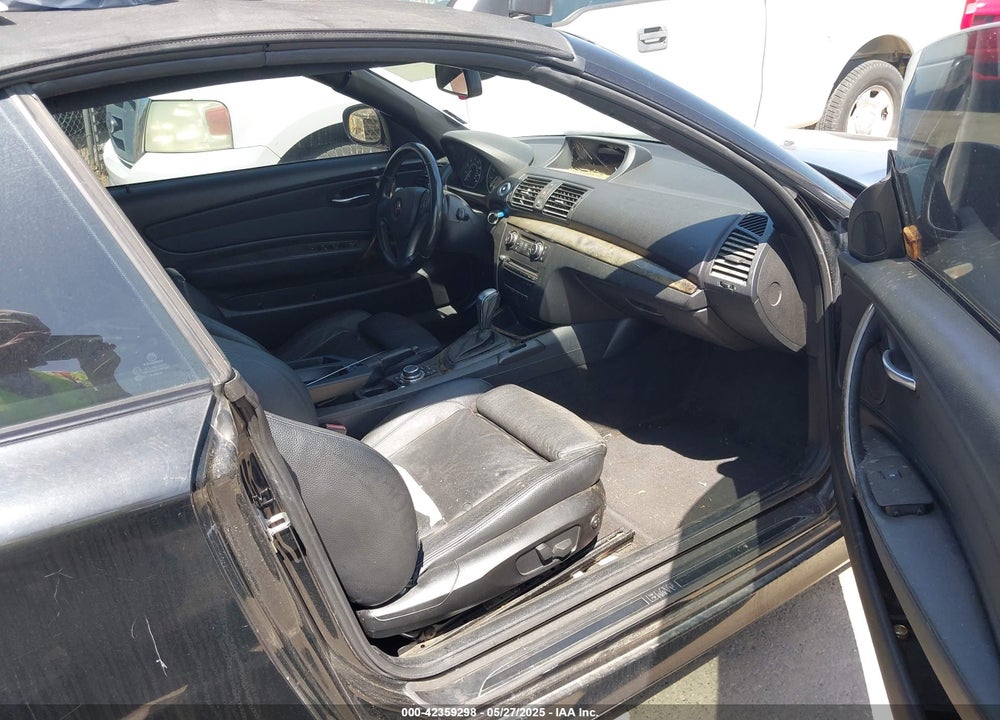 2010 BMW 128I VIN: WBAUN1C52AVH81995