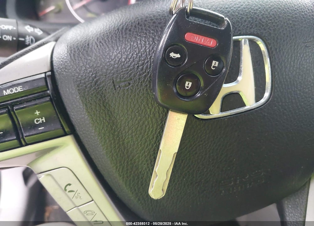2011 HONDA ACCORD 3.5 EX-L VIN: 1HGCP3F86BA015723