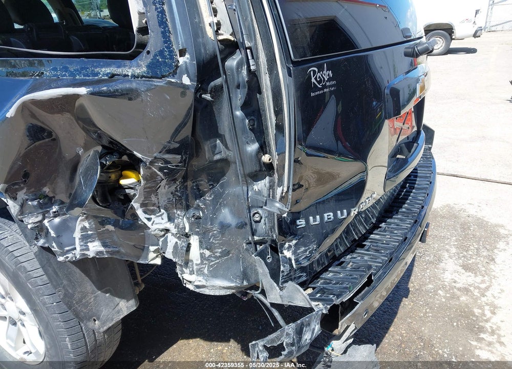 2013 CHEVROLET SUBURBAN 1500 VIN: 1GNSKJE77DR350667