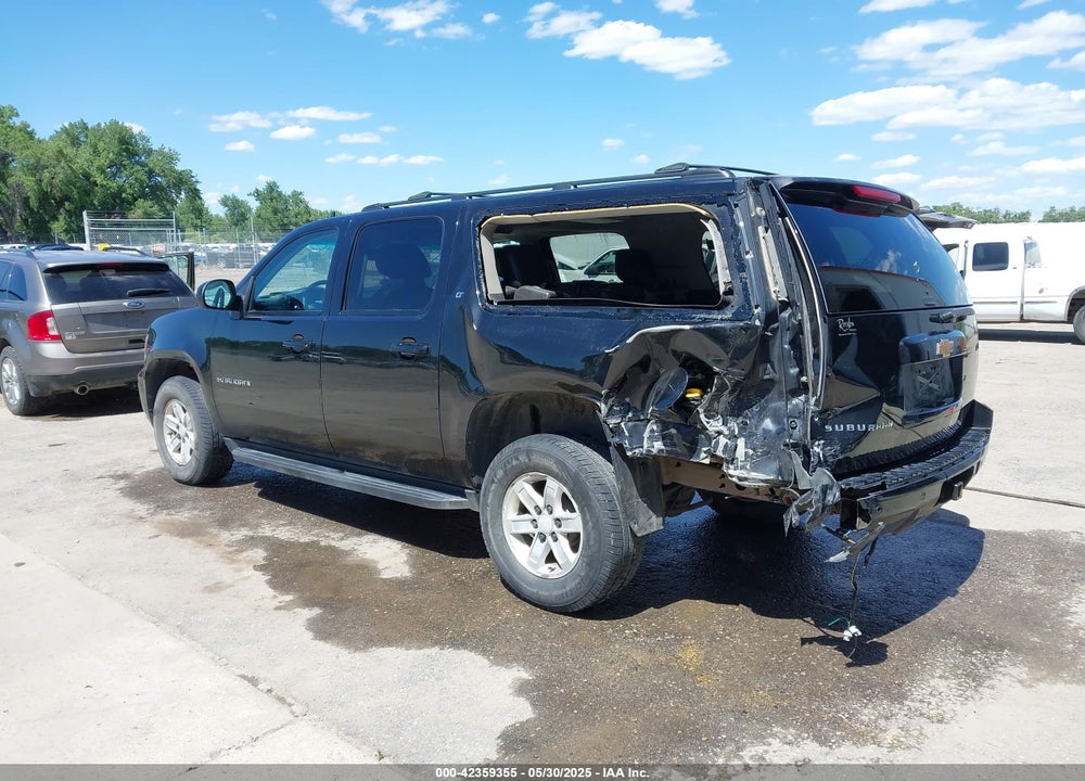 2013 CHEVROLET SUBURBAN 1500 VIN: 1GNSKJE77DR350667