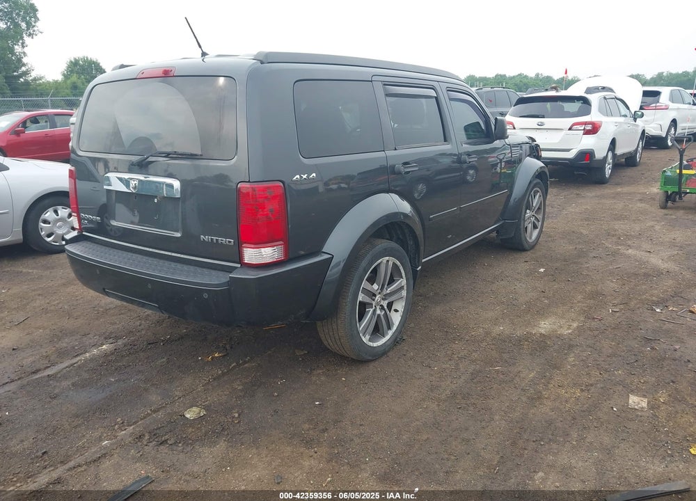 2011 DODGE NITRO VIN: 1D4PU7GX2BW576660