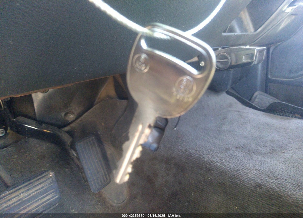 2005 CHEVROLET SILVERADO 2500HD LS VIN: 1GCHK29U05E101516