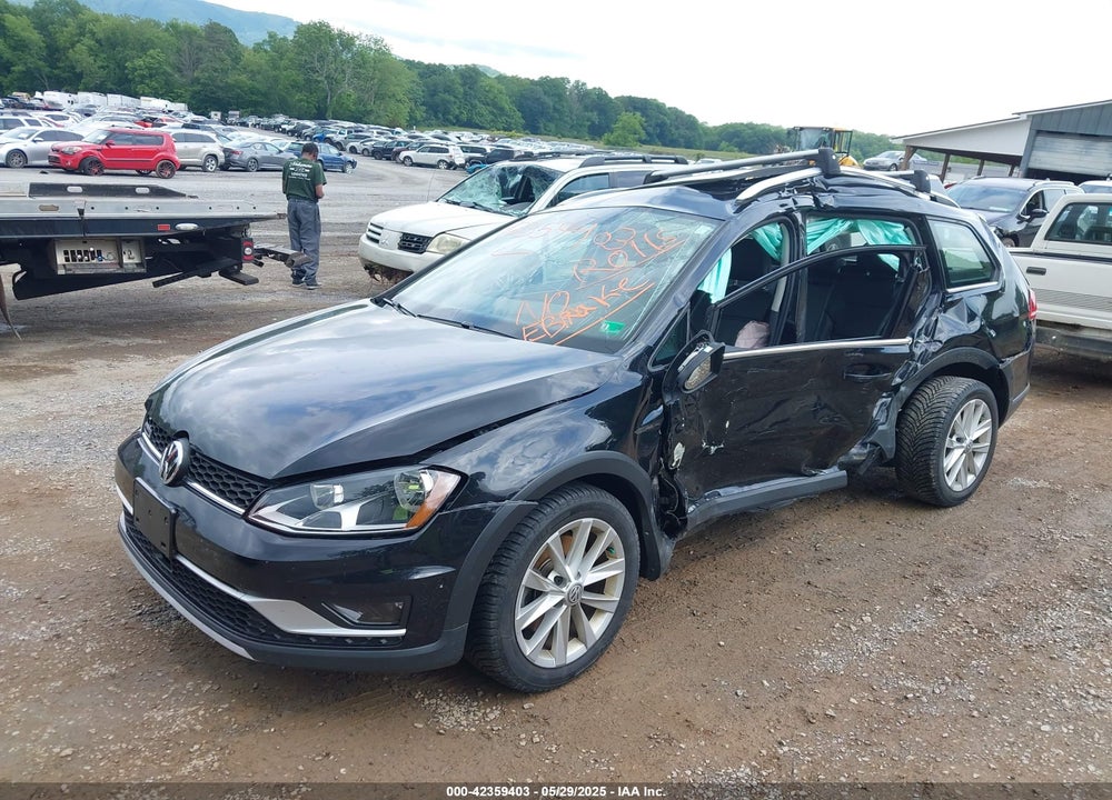 2017 VOLKSWAGEN GOLF ALLTRACK VIN: 3VWH17AU8HM506367