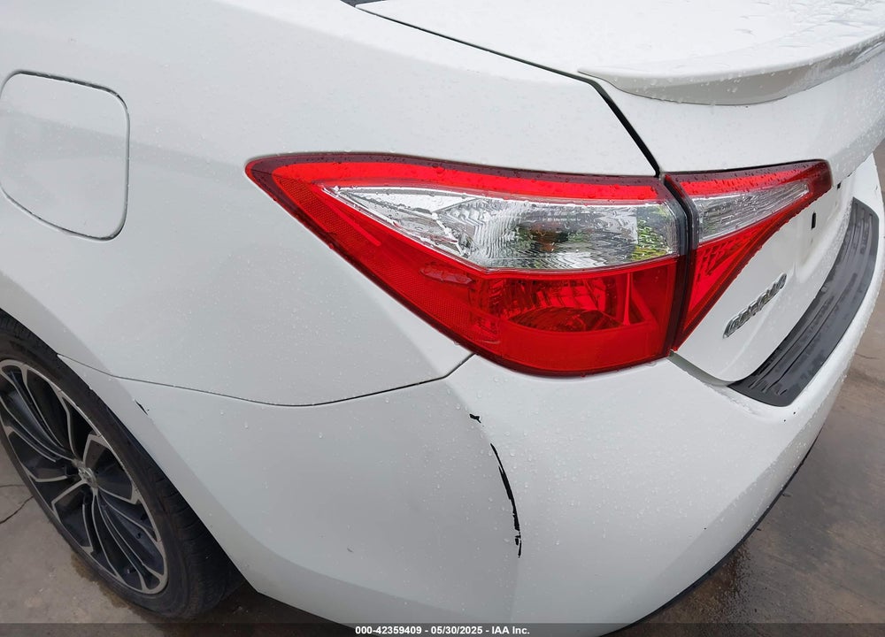 2015 TOYOTA COROLLA S PLUS VIN: 5YFBURHE9FP290903