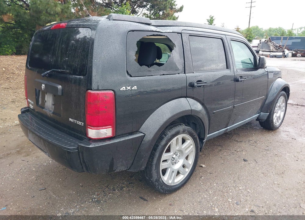 2011 DODGE NITRO HEAT VIN: 1D4PU4GK8BW602617