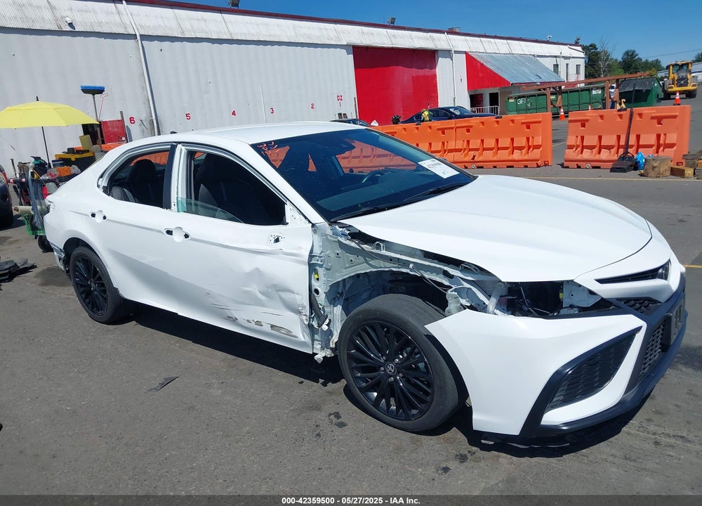 2022 TOYOTA CAMRY VIN: 4T1G11AK5NU075077