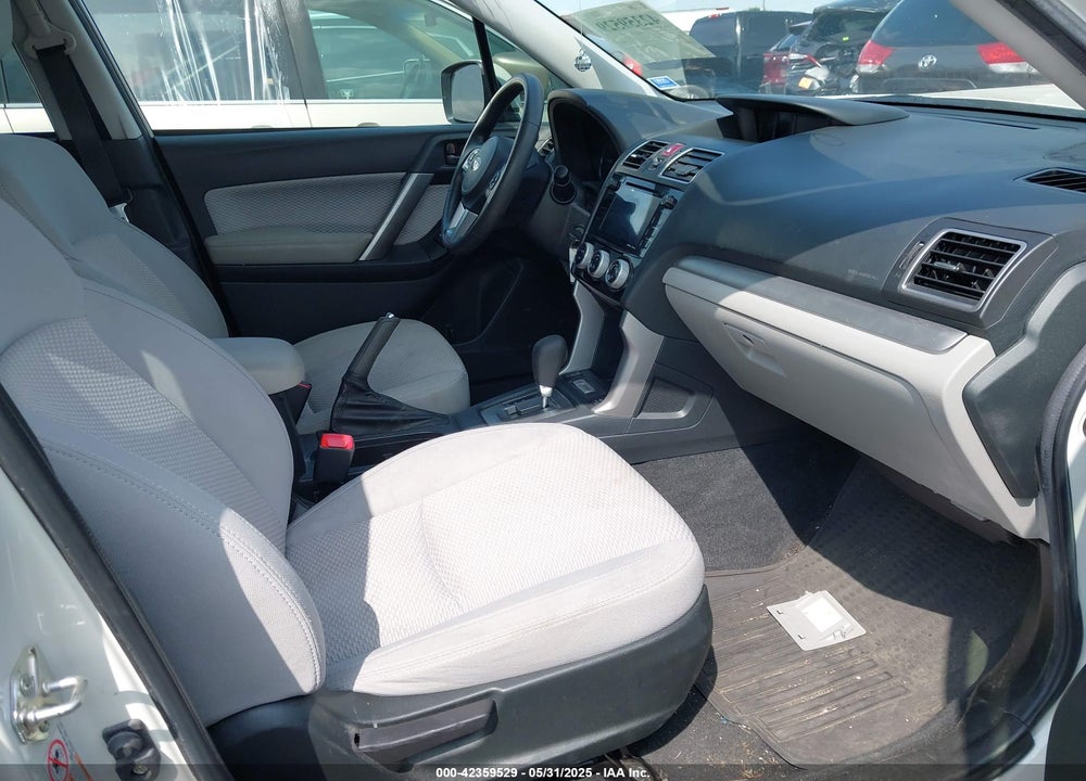 2018 SUBARU FORESTER VIN: JF2SJAGC1JH474409