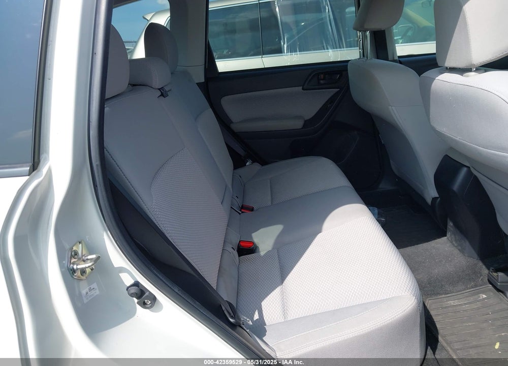 2018 SUBARU FORESTER VIN: JF2SJAGC1JH474409