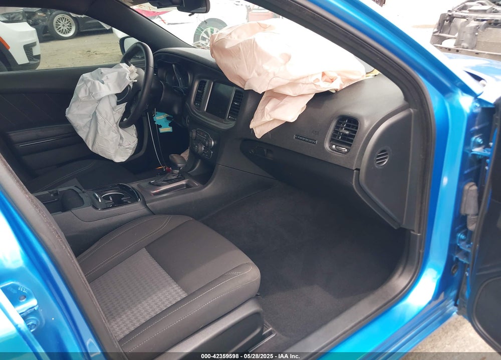2023 DODGE CHARGER VIN: 2C3CDXBG9PH561800
