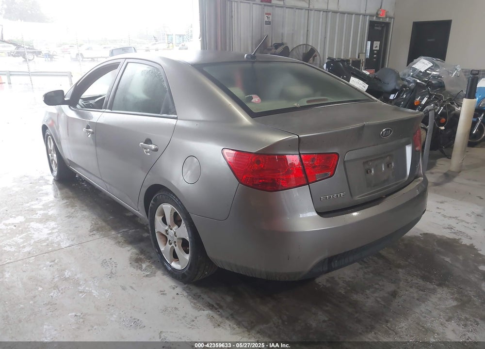 2010 KIA FORTE EX VIN: KNAFU4A2XA5297964