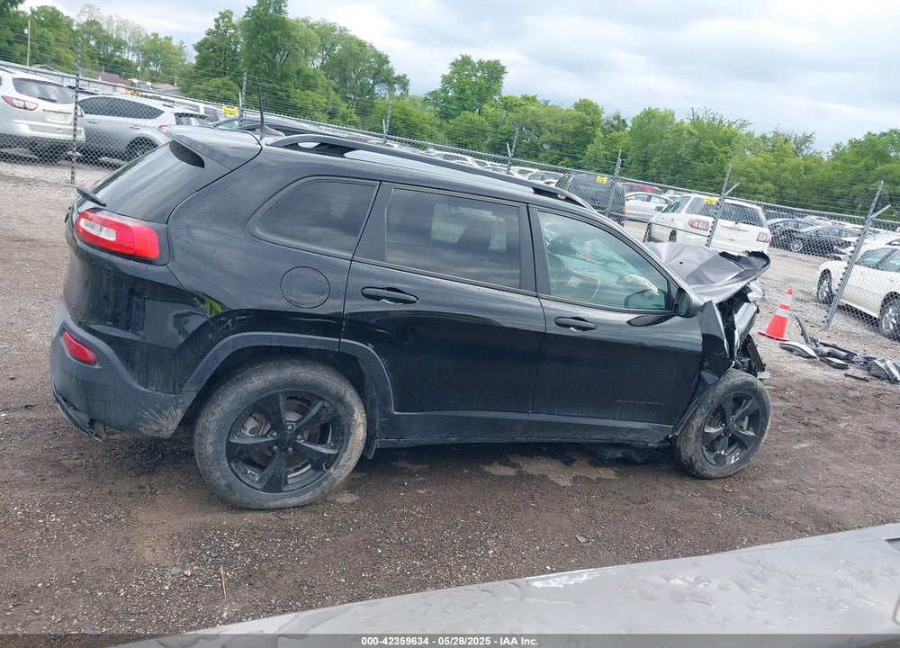 2017 JEEP CHEROKEE VIN: 1C4PJMAS7HW589950