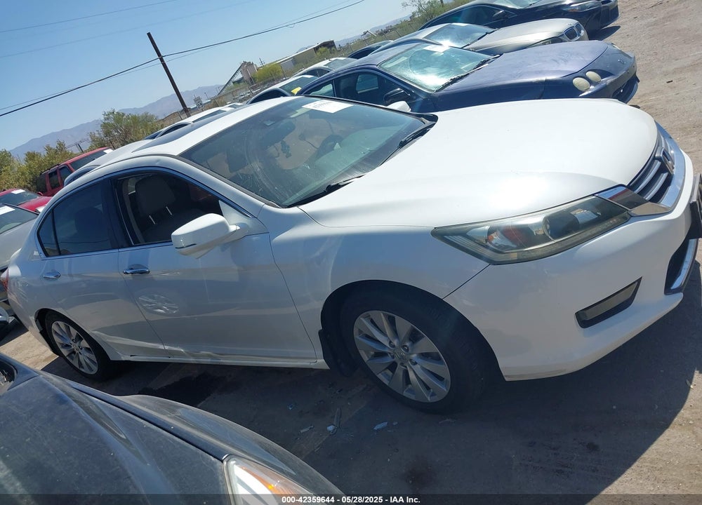 2015 HONDA ACCORD EX-L VIN: 1HGCR2F83FA012630