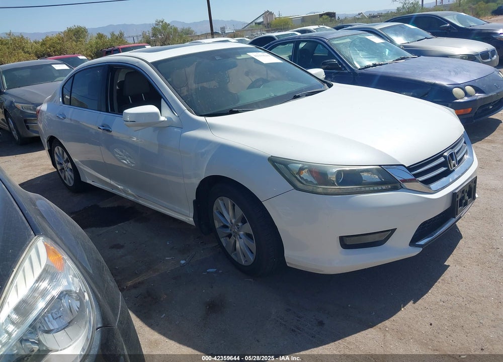 2015 HONDA ACCORD EX-L VIN: 1HGCR2F83FA012630