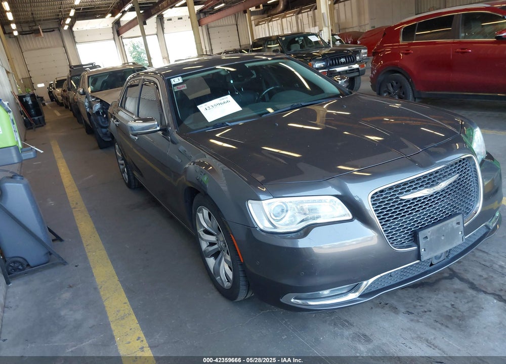 2018 CHRYSLER 300 LIMITED VIN: 2C3CCAEG6JH262011