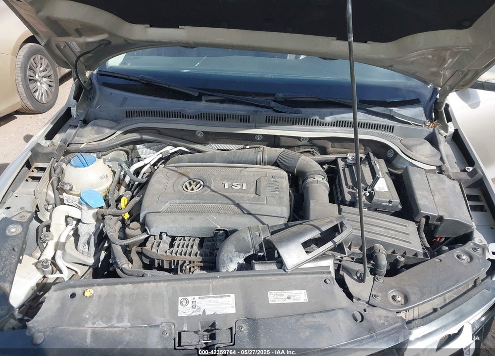2014 VOLKSWAGEN JETTA 1.8T SE VIN: 3VWD17AJ8EM285174
