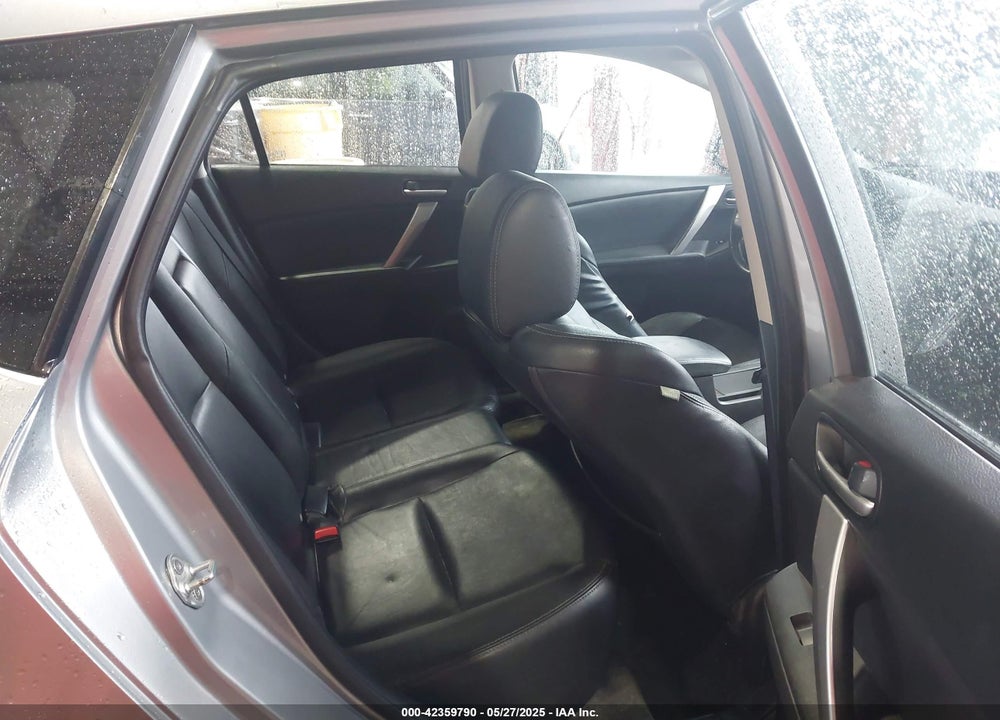2011 MAZDA 3 VIN: JM1BL1M57B1423280