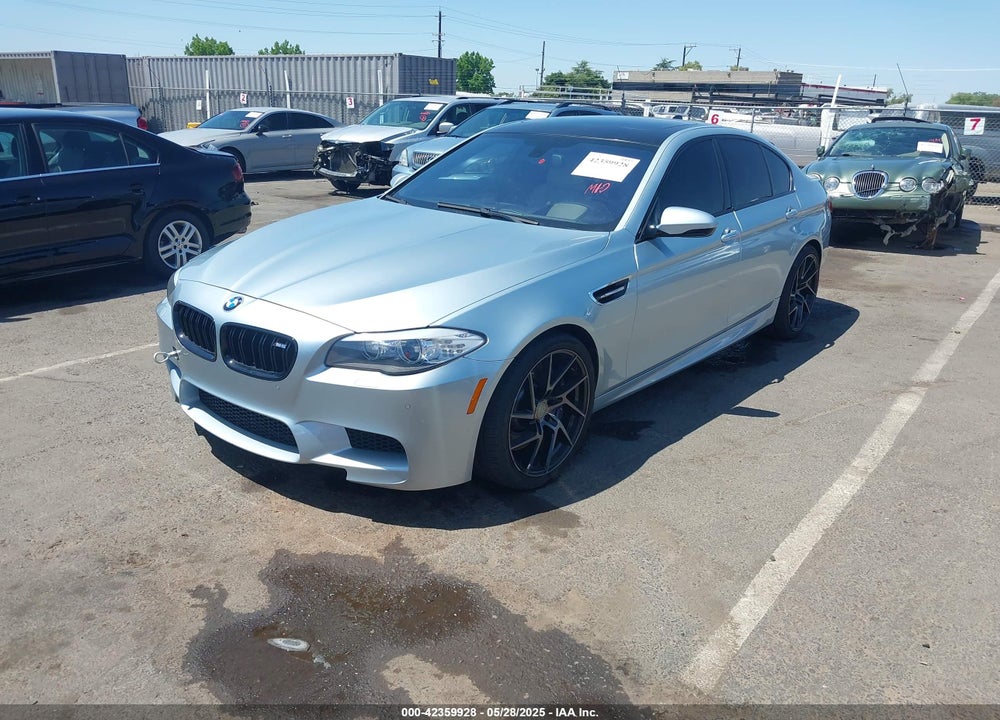 2013 BMW M5 VIN: WBSFV9C57DD096076